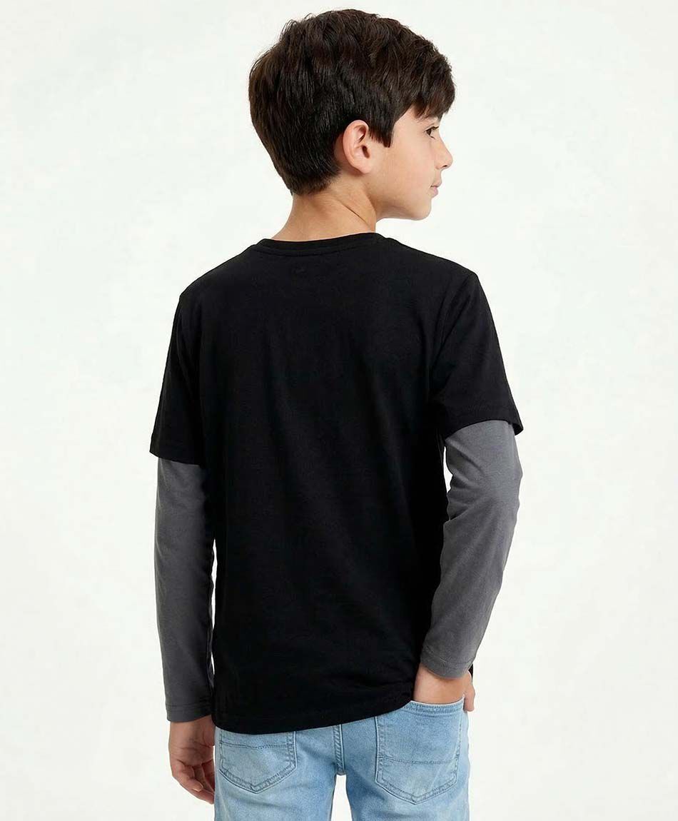 Polera ni&ntilde;o estampado f&uacute;tbol