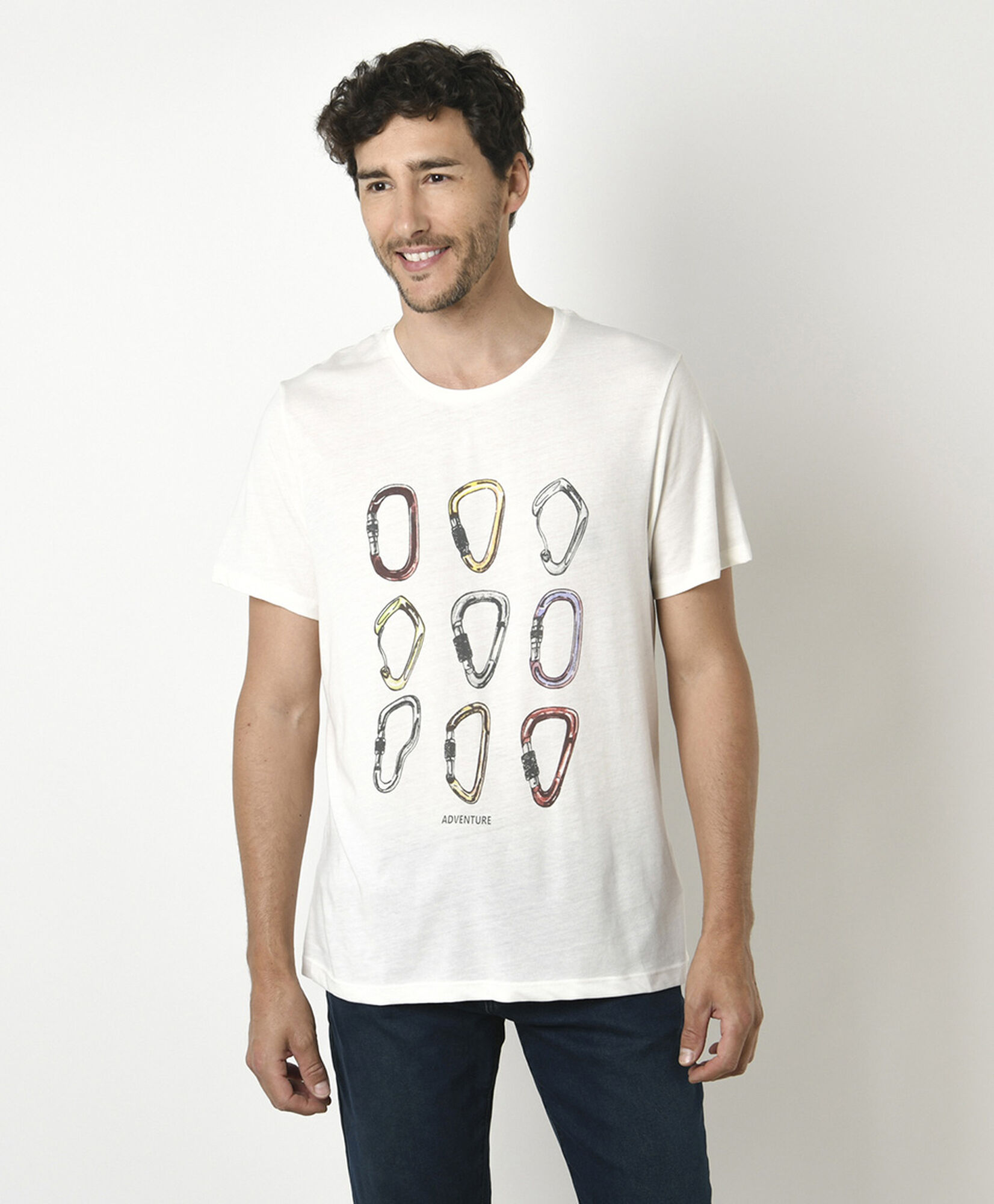 Polera hombre estampado mosquetones Polera hombre estampado mosquetones