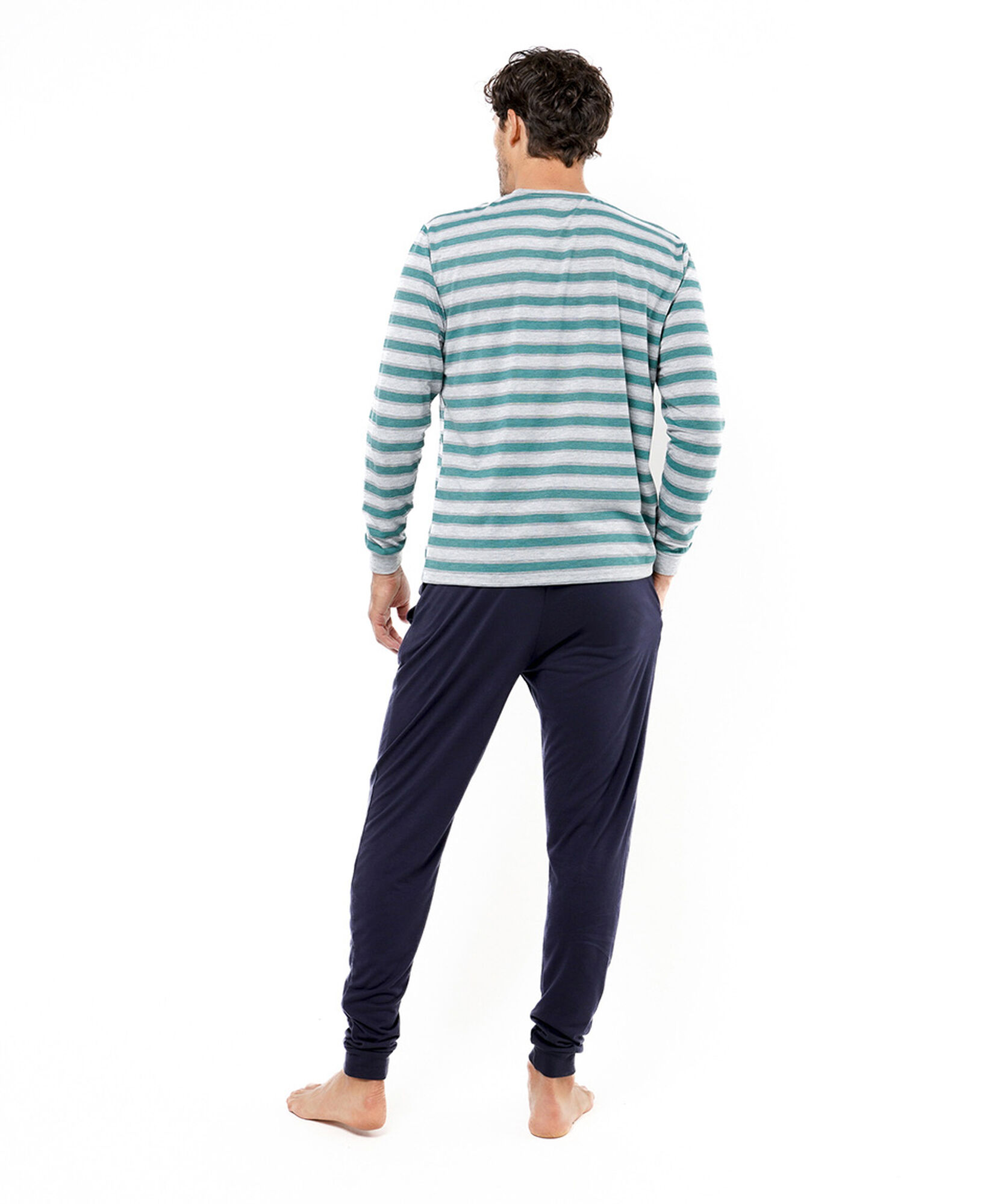 Pijama hombre líneas verdes Pijama hombre líneas verdes