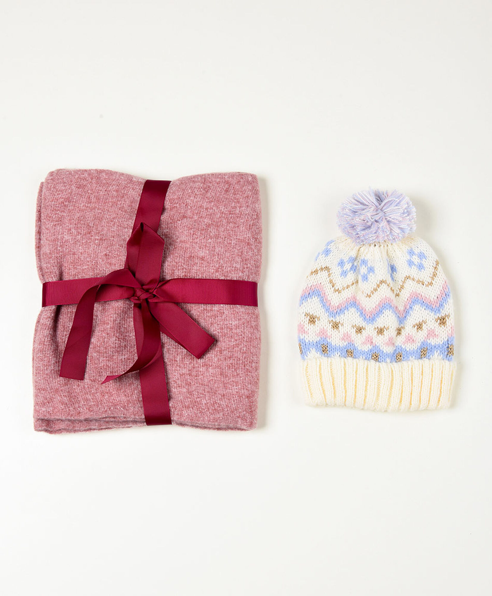 Set de regalo mujer gorro nordic + bufanda Set de regalo mujer gorro nordic + bufanda