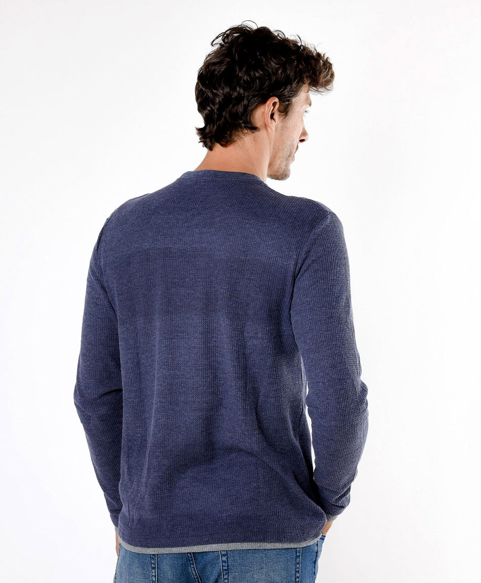 Polera hombre estilo tejida Polera hombre estilo tejida