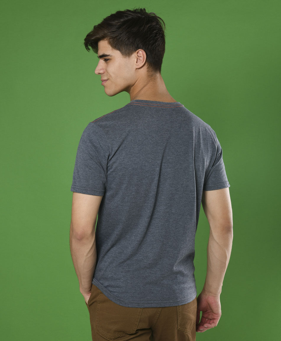 Polera manga corta cuello redondo