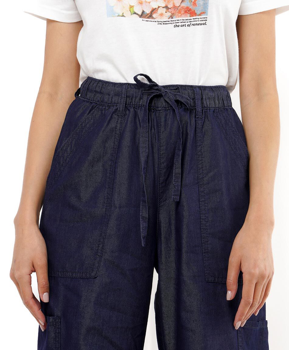 Pantal&oacute;n mujer cargo amarre
