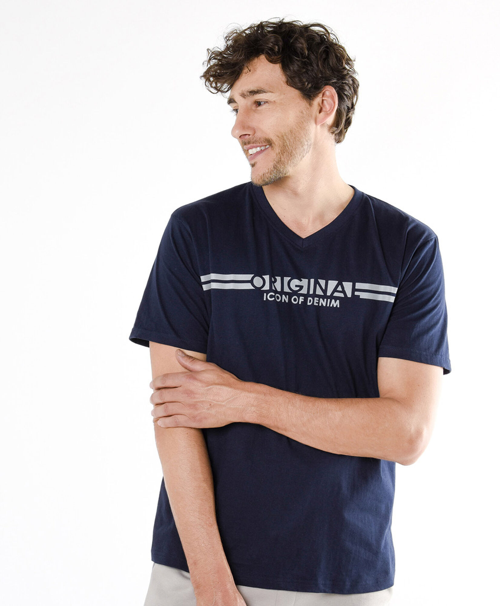 Polera hombre línea central Polera hombre línea central