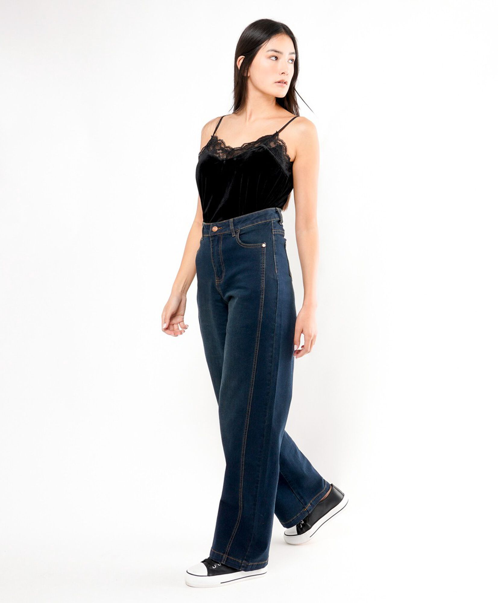 Jeans mujer corte lateral wide Jeans mujer corte lateral wide