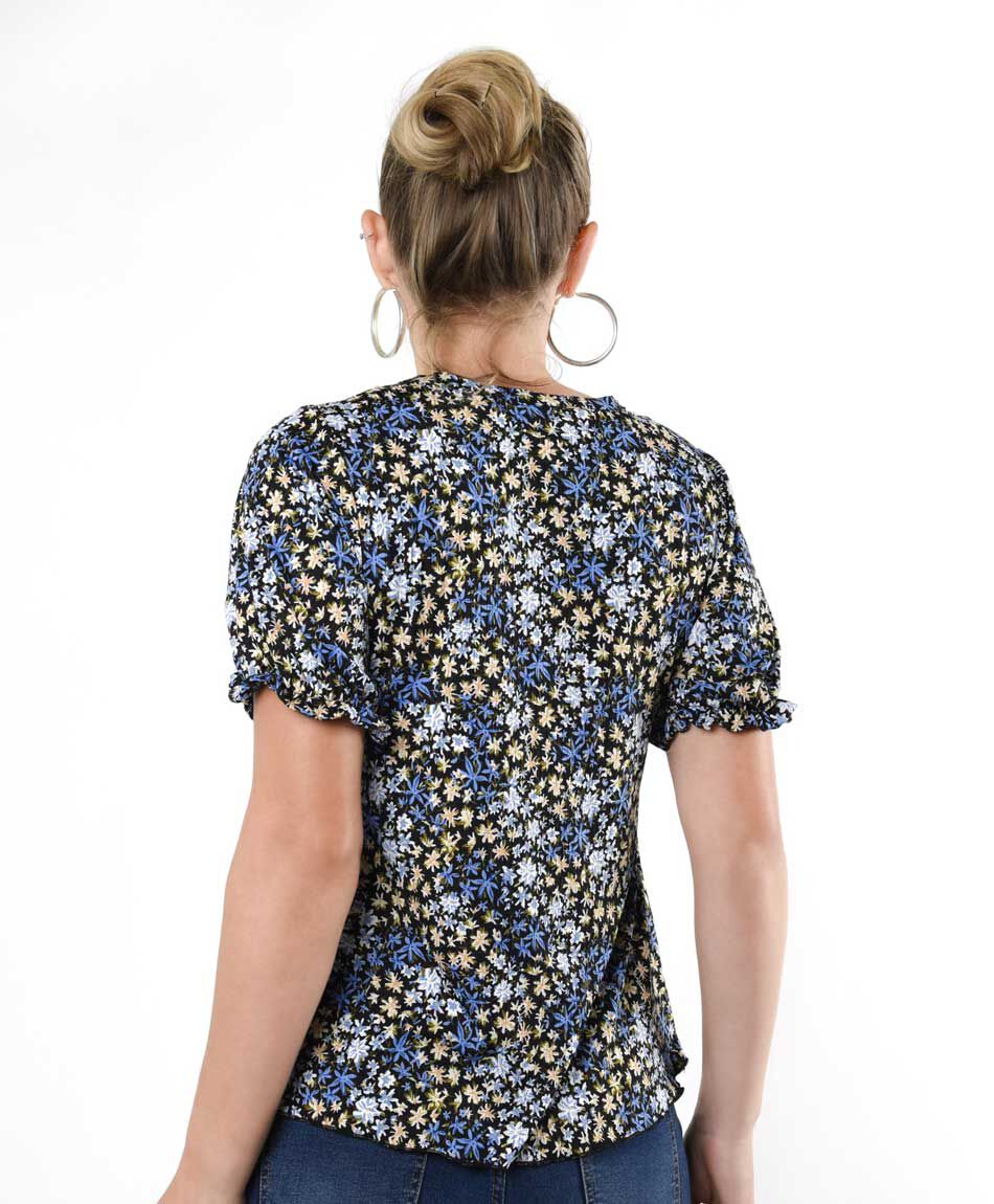 Polera mujer floreada botones
