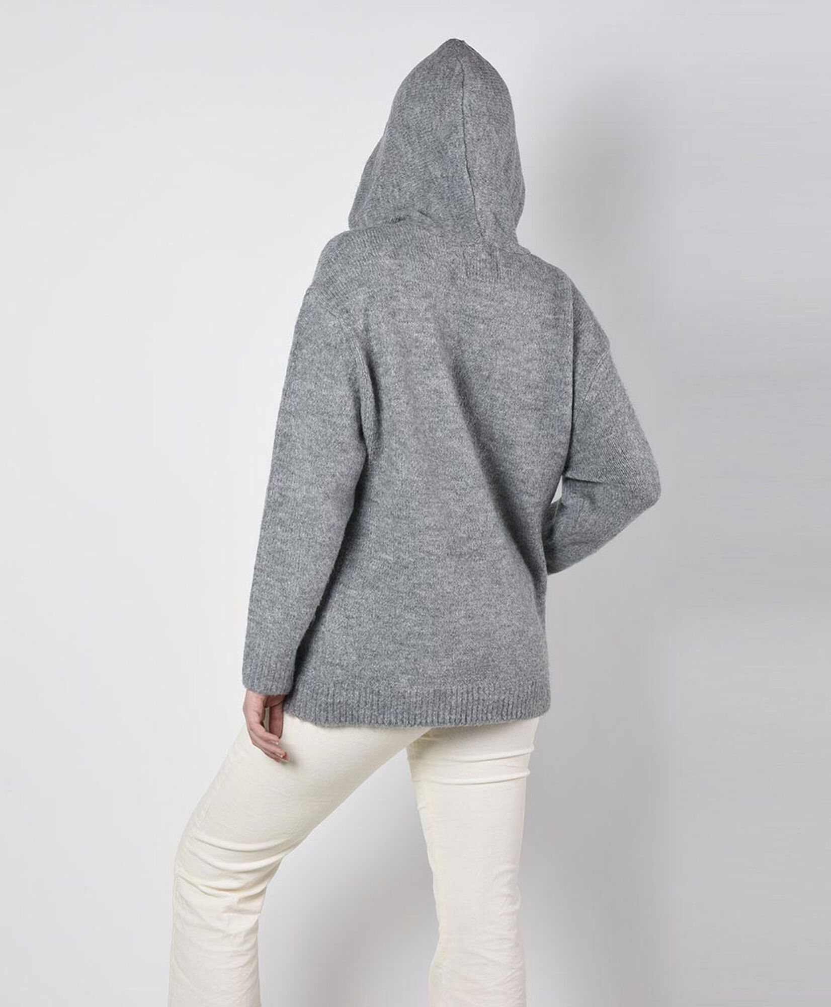 Sweater capucha cuello en v Sweater capucha cuello en v