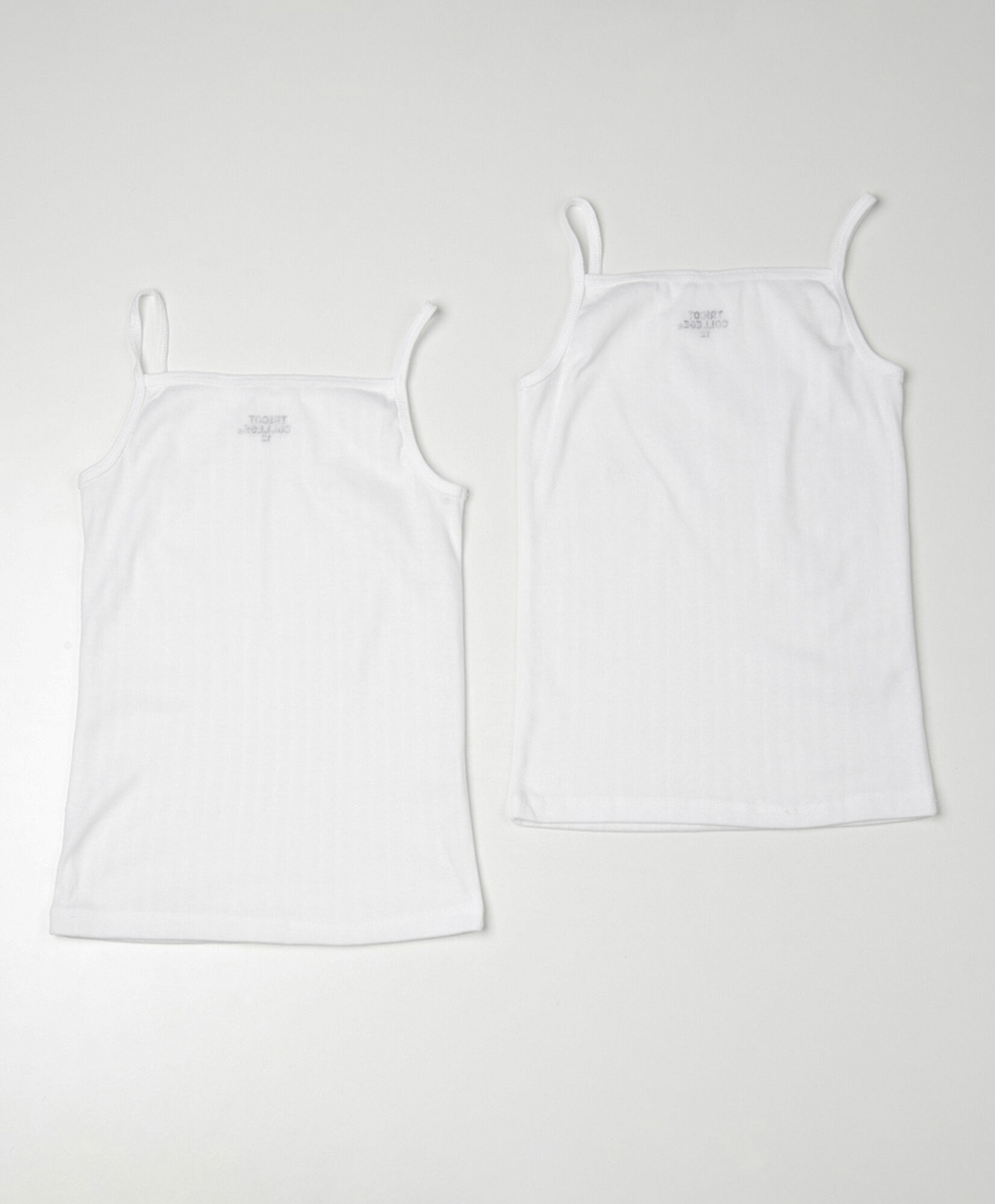 Pack 2 camisetas escolares sin mangas Pack 2 camisetas escolares sin mangas