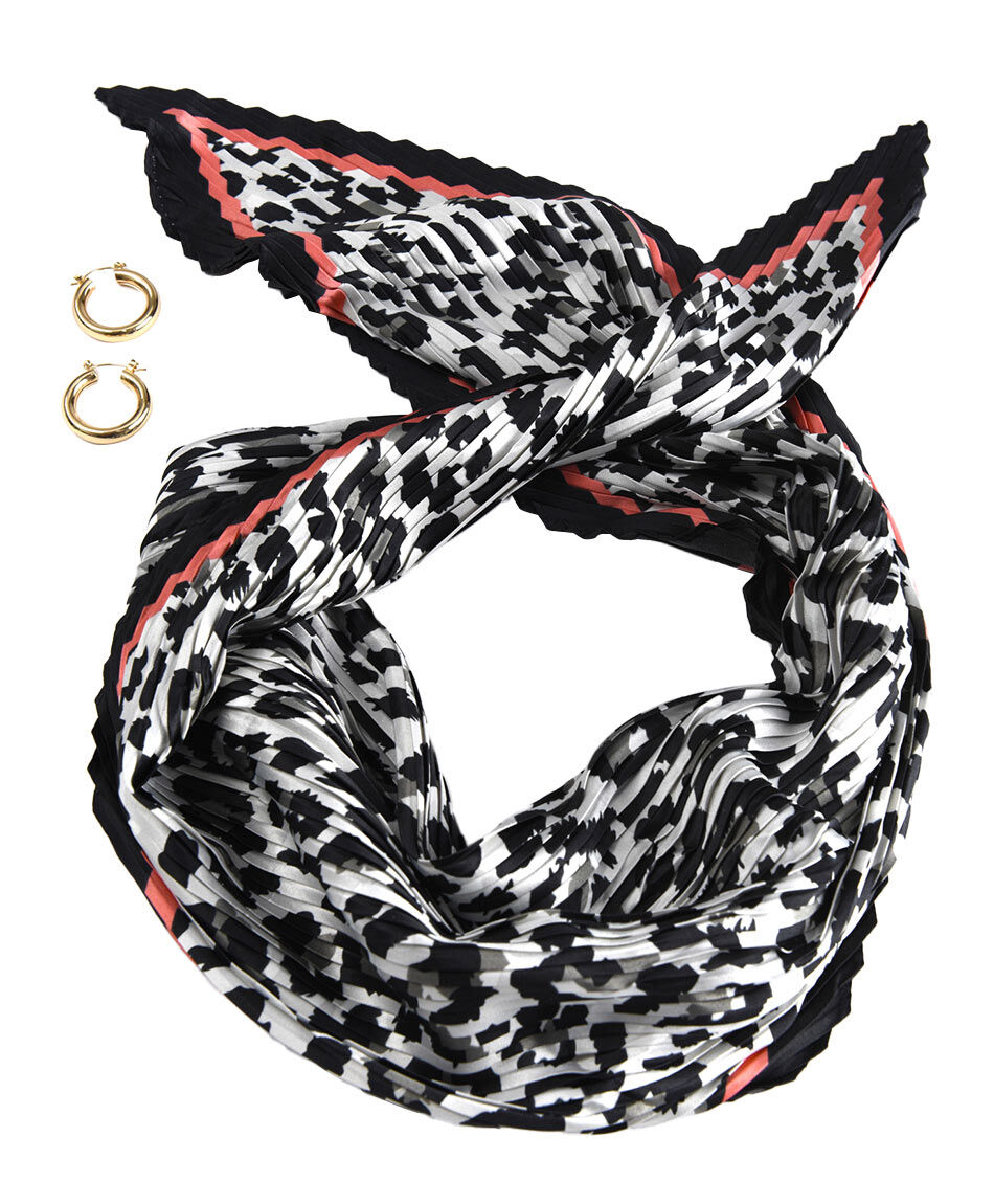 Set pa&ntilde;uelo animal print + aros argolla mujer