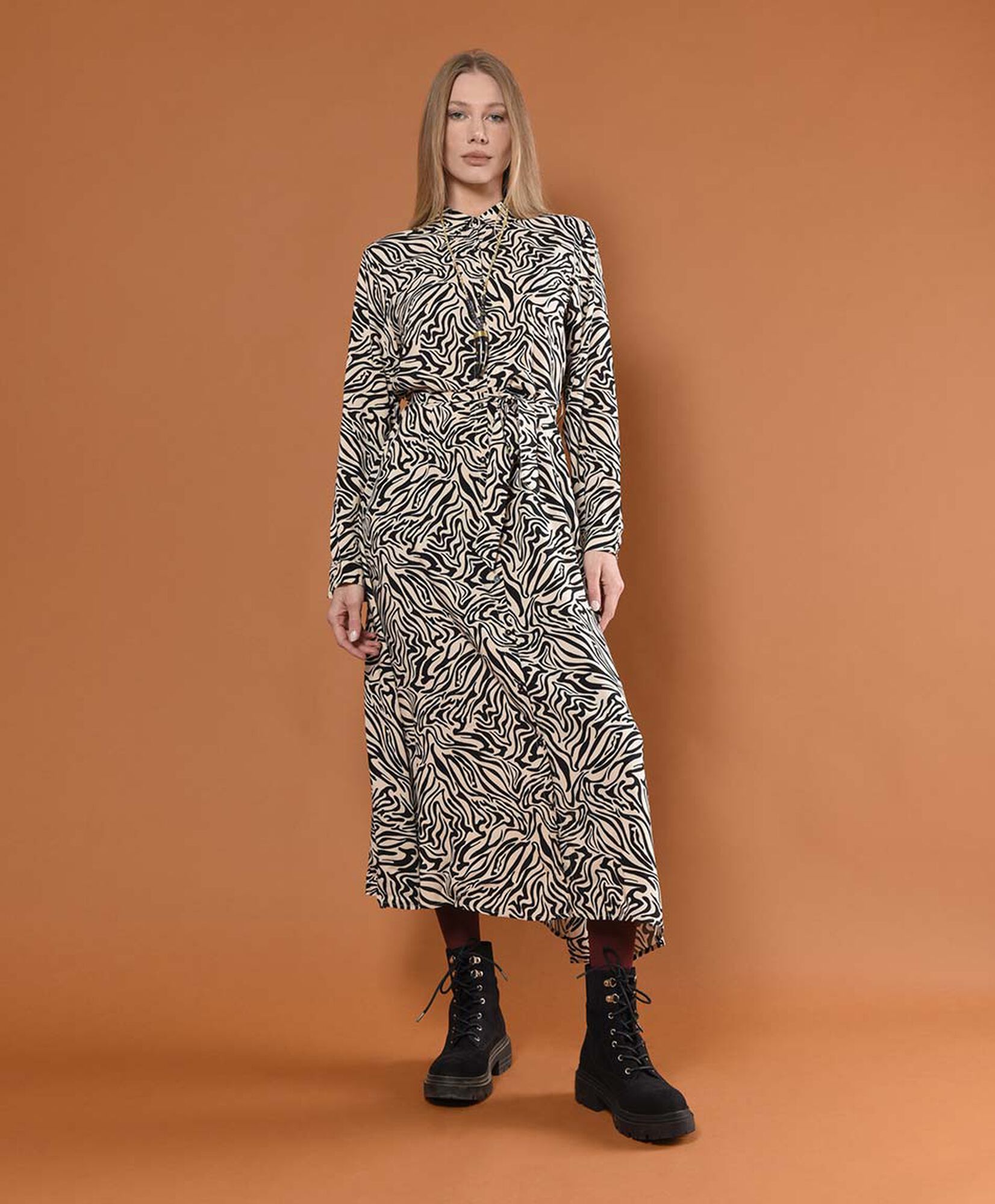 Vestido largo mujer abotonado animal print Vestido largo mujer abotonado animal print