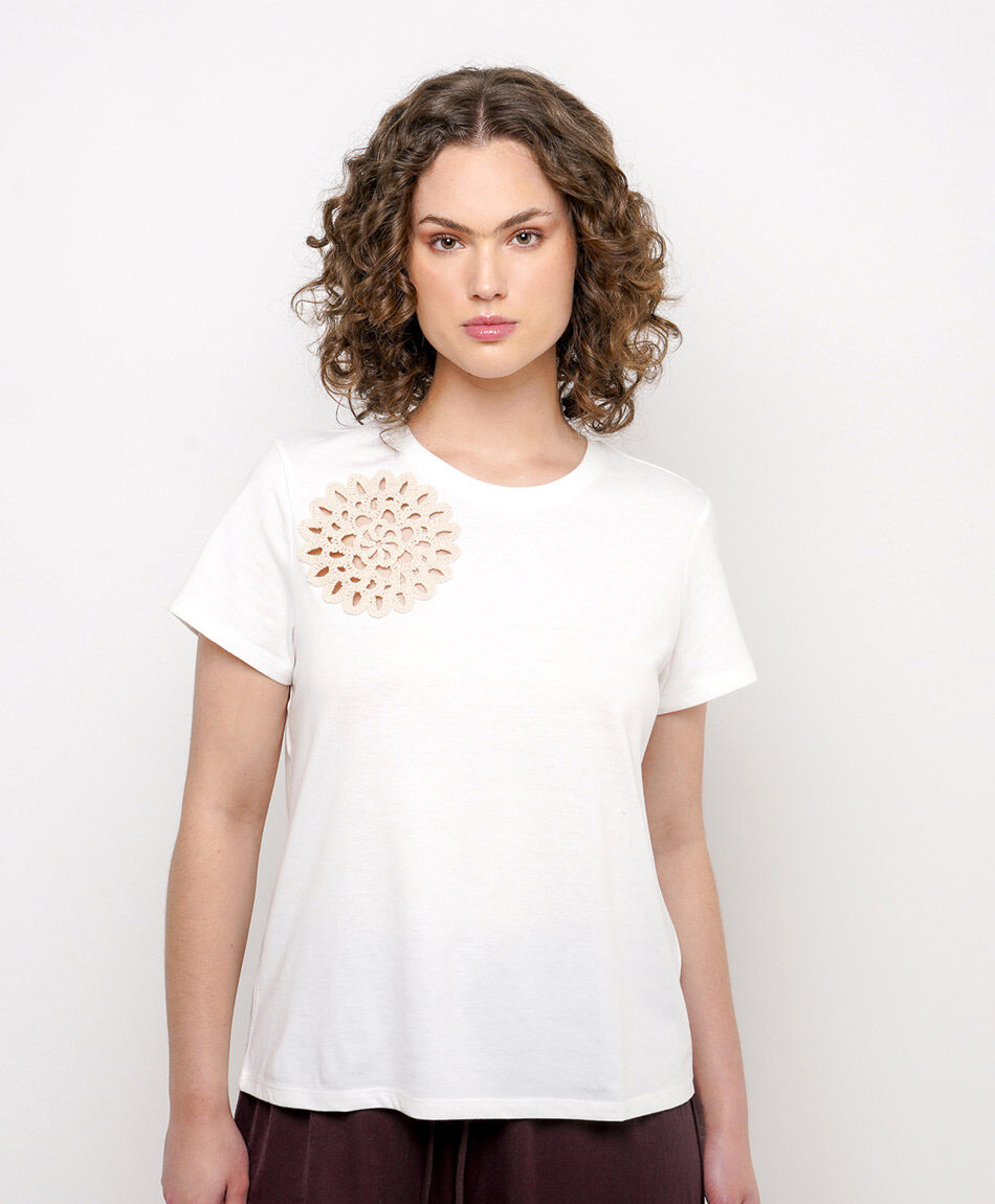 Polera mujer flor crochet