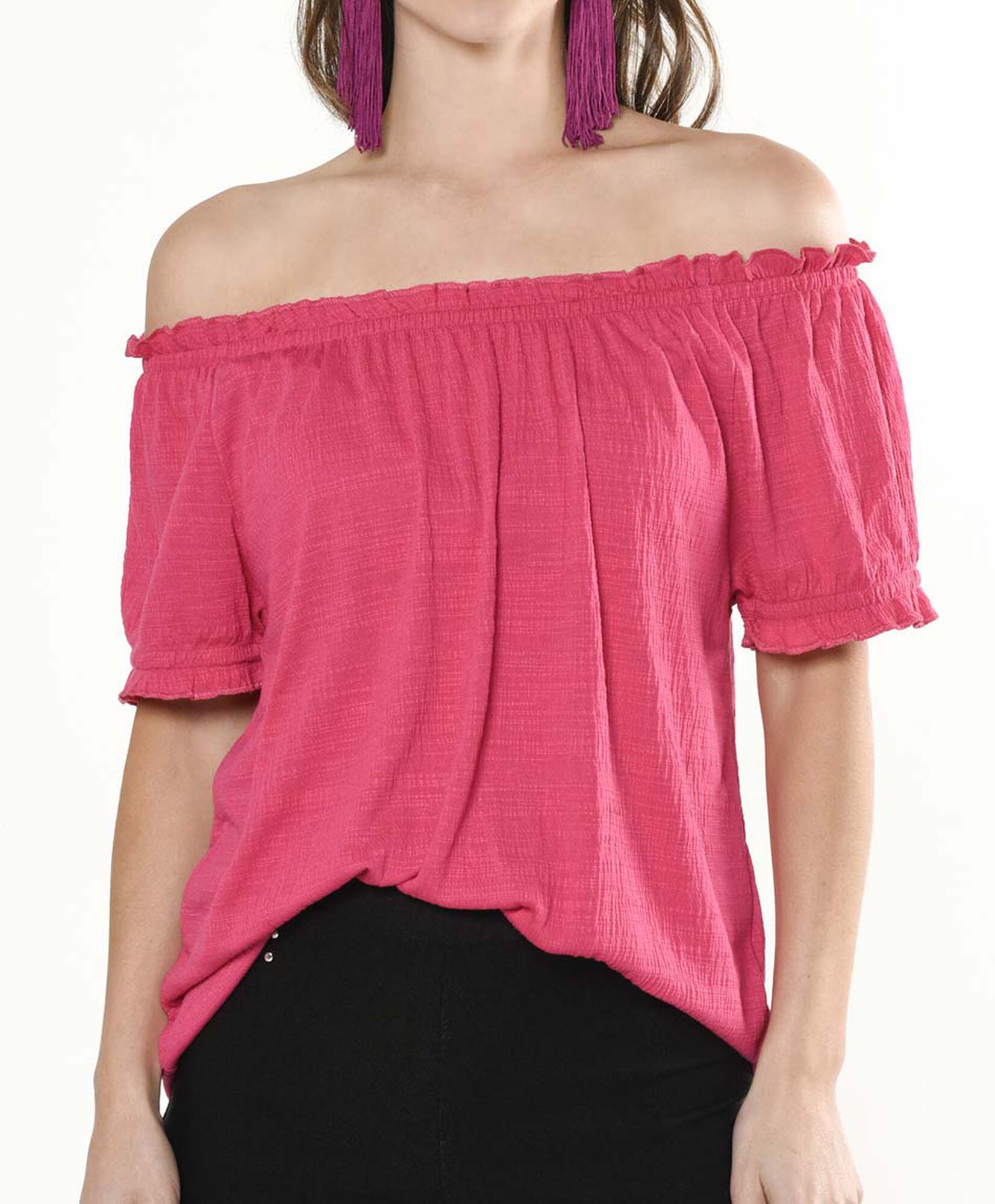 Polera manga corta cuello redondo Polera manga corta cuello redondo