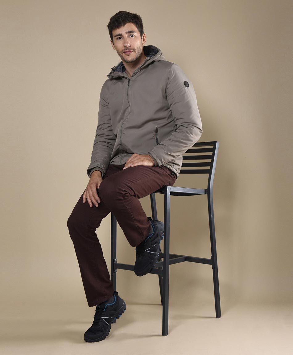 Zapatilla training con cordones