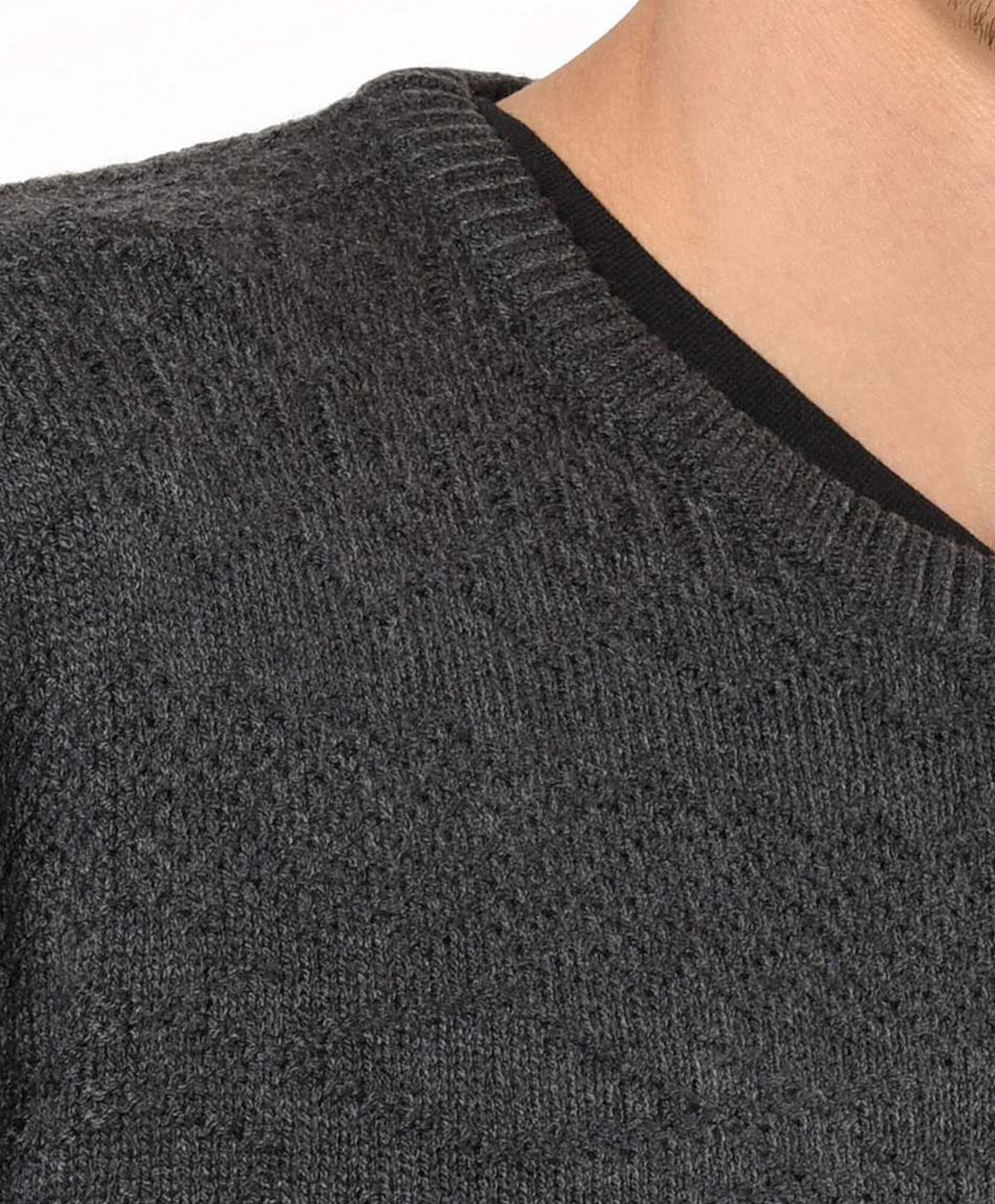Sweater hombre jacquard liso Sweater hombre jacquard liso
