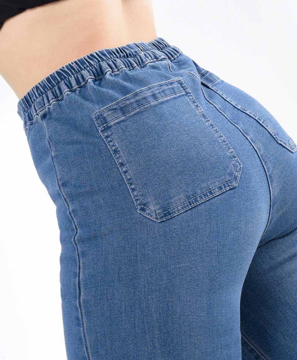 Pantal&oacute;n mujer denim tiro alto flare