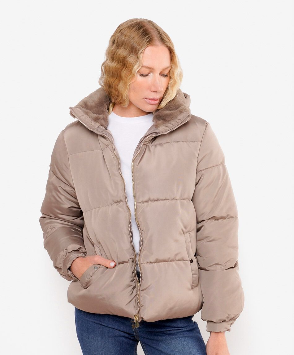 Parka mujer cuello pelos