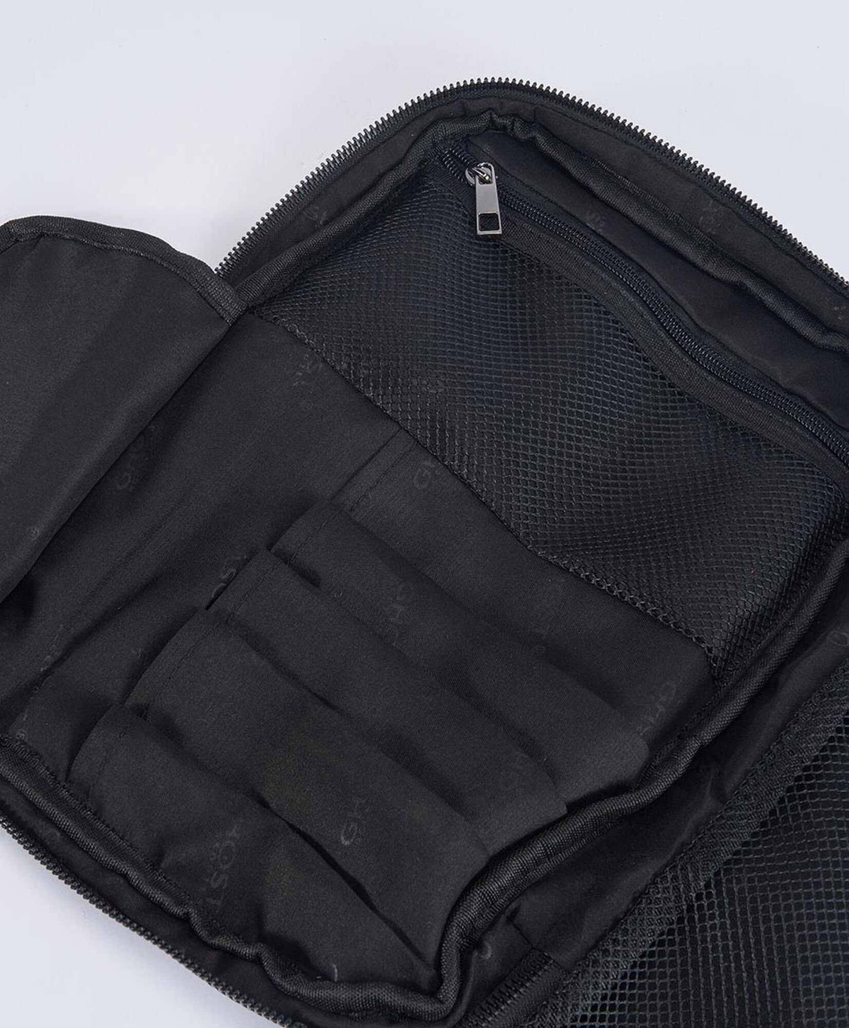 Neceser de viaje negro Neceser de viaje negro