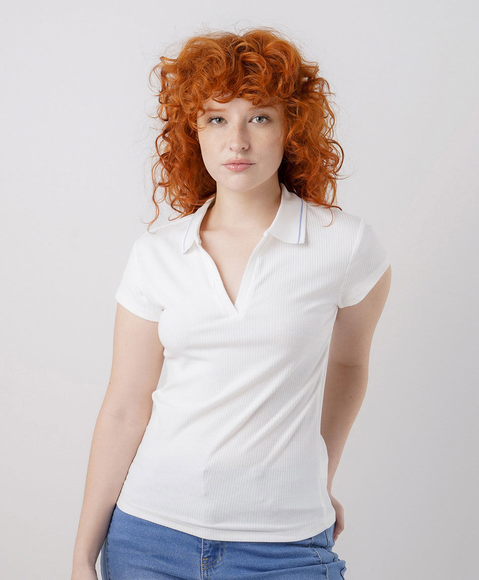 Polera mujer cuello polo l&iacute;nea azul