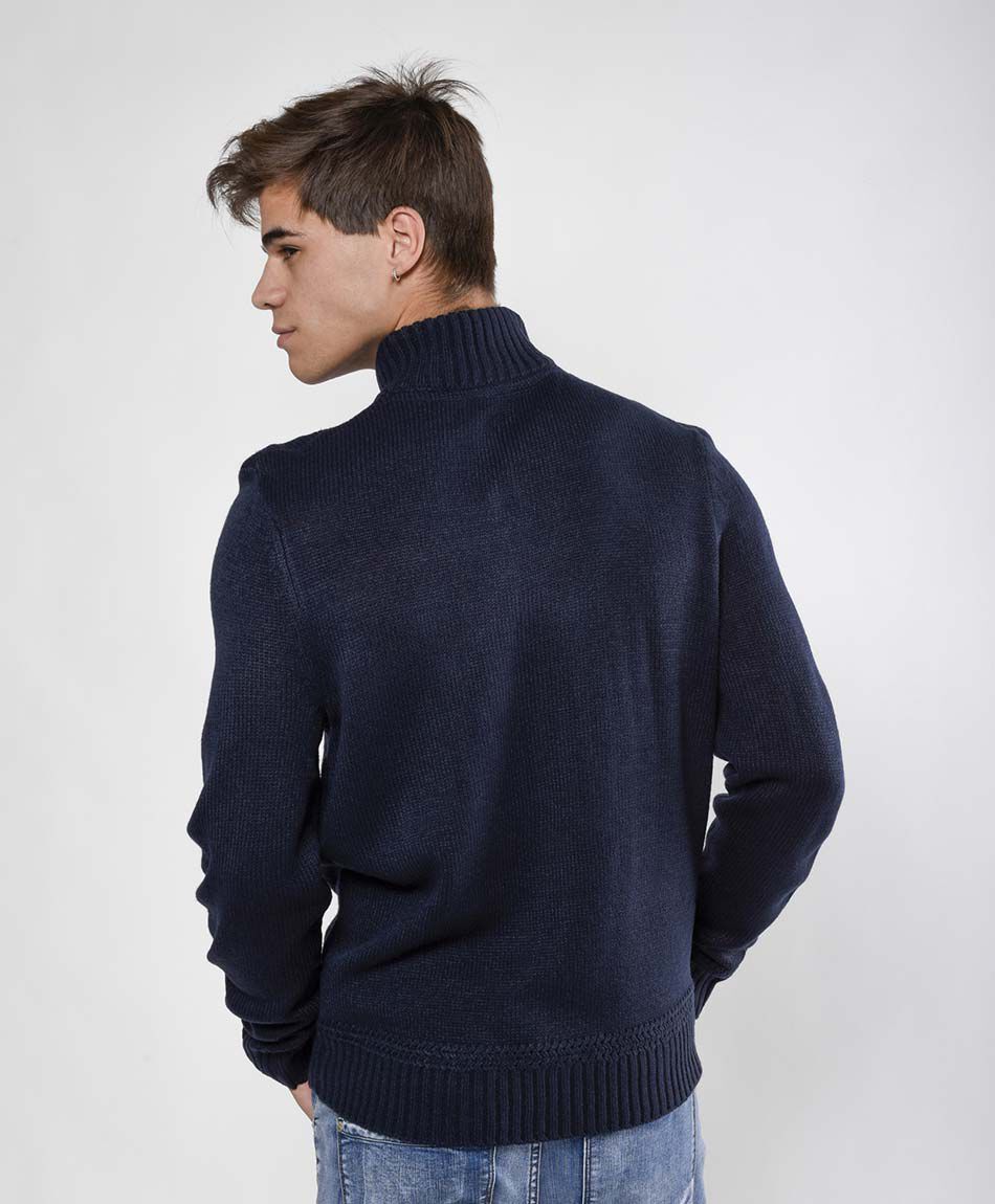 Sweater hombre n&oacute;rdico botones