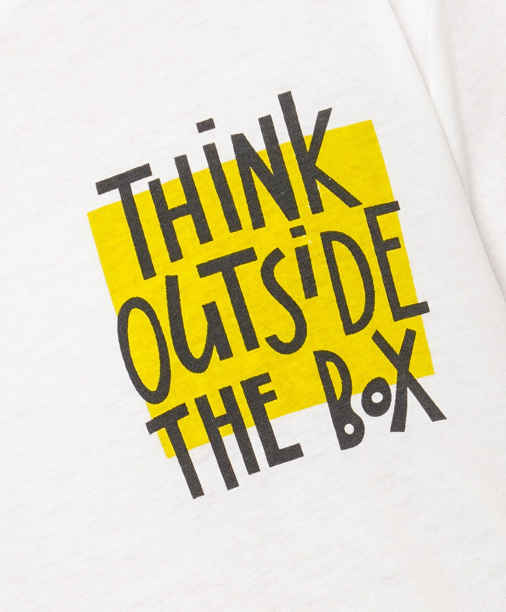 Polera hombre think Polera hombre think