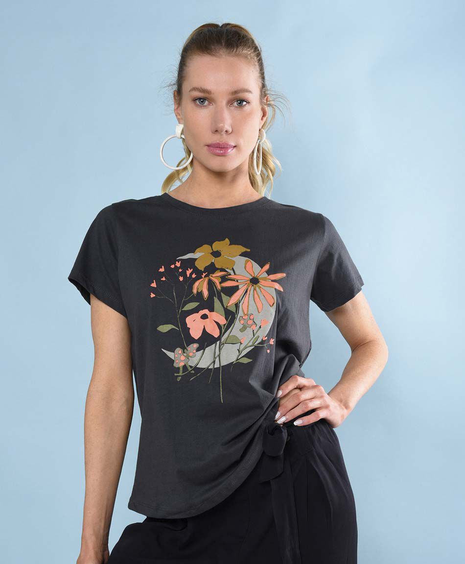 Polera manga corta cuello redondo