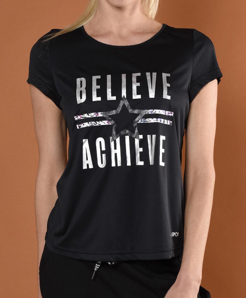 Polera deportiva ajustada manga corta cuello redondo