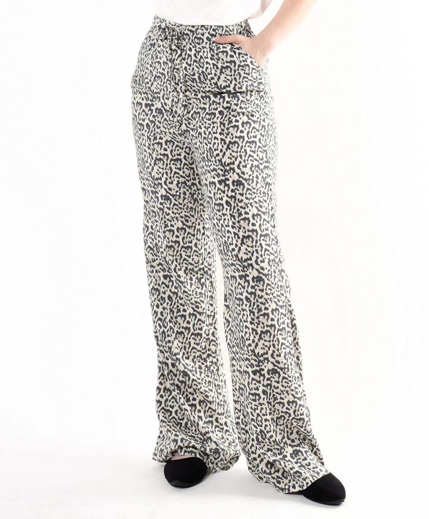 Pantalón mujer animal print lazo wide Pantalón mujer animal print lazo wide