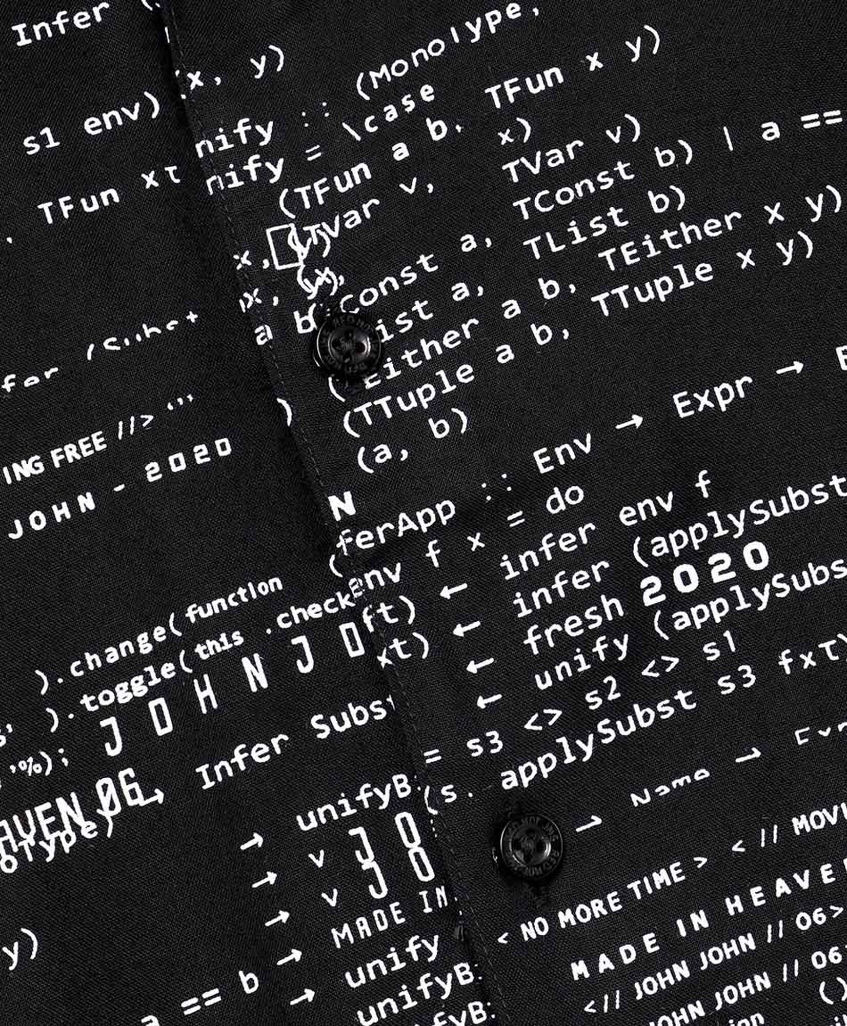 Camisa hombre estampada letras y códigos Camisa hombre estampada letras y códigos