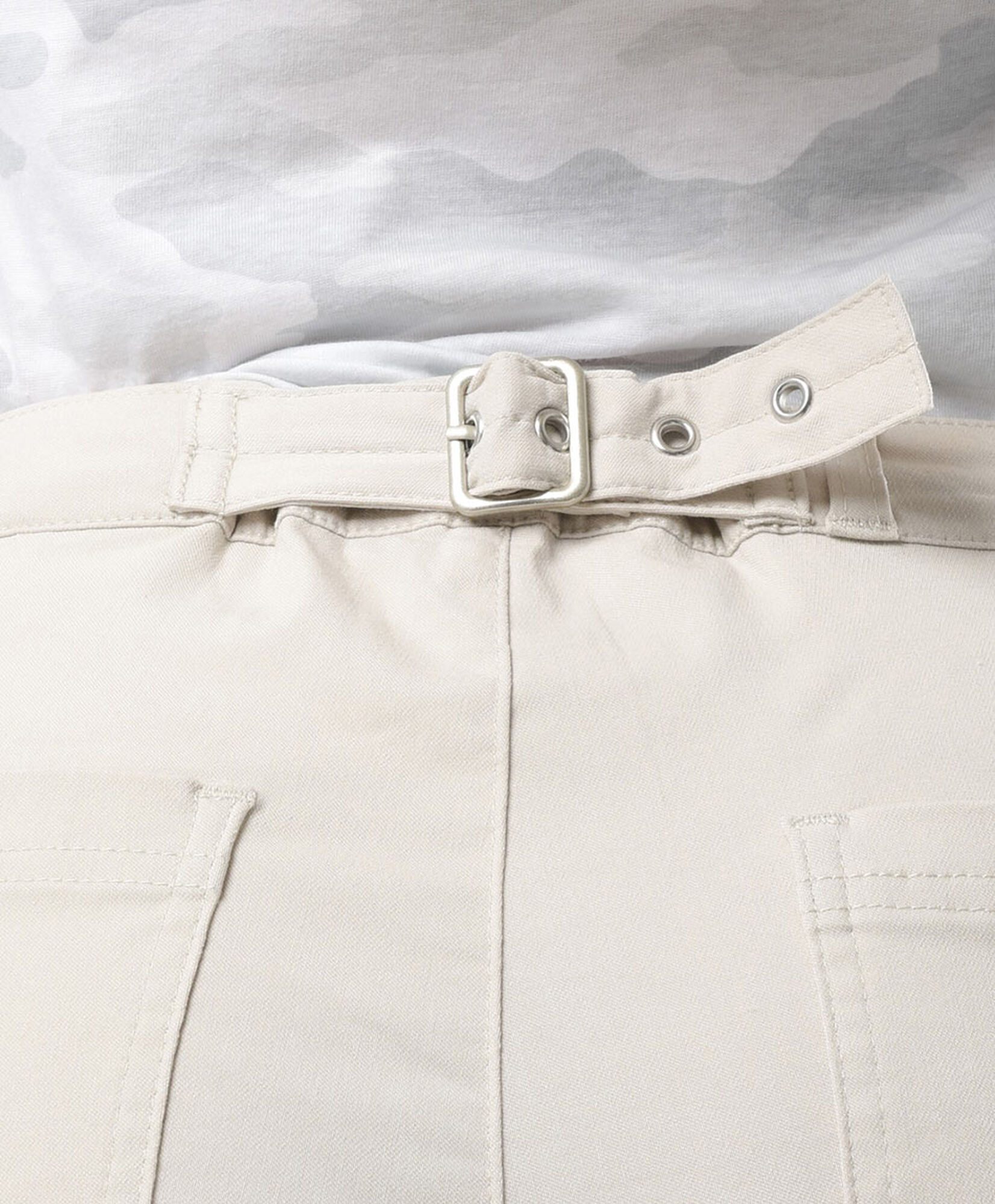 Pantalón mujer cintura ajustable slim fit Pantalón mujer cintura ajustable slim fit