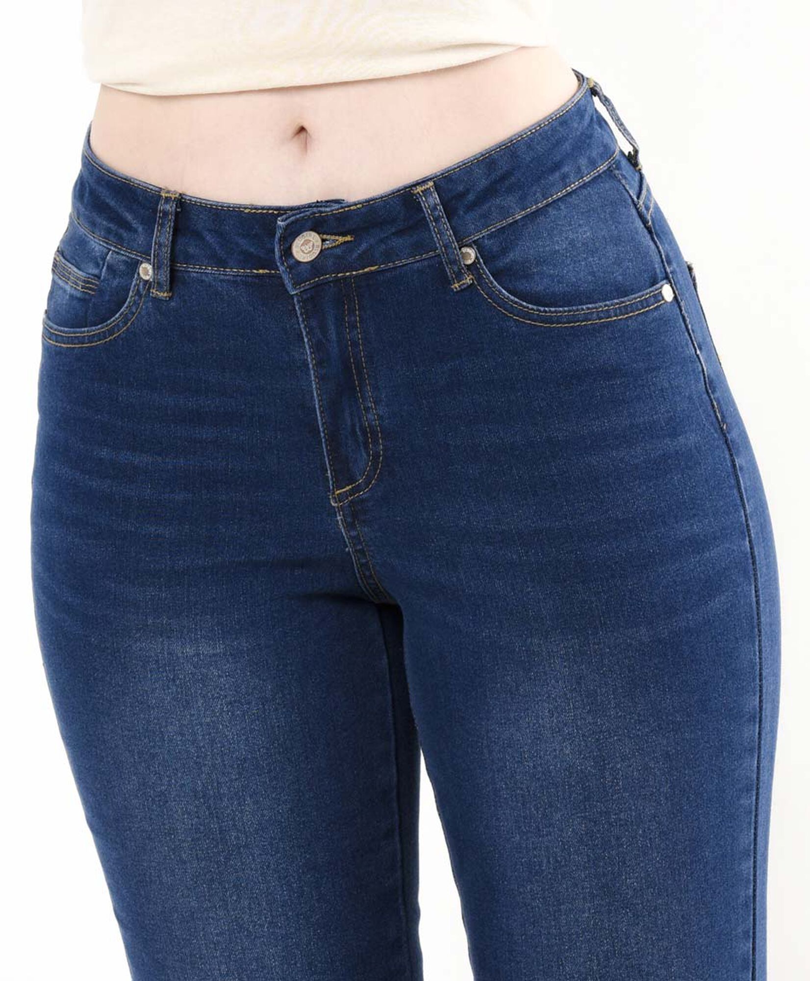 Jeans mujer basta bordada skinny fit Jeans mujer basta bordada skinny fit