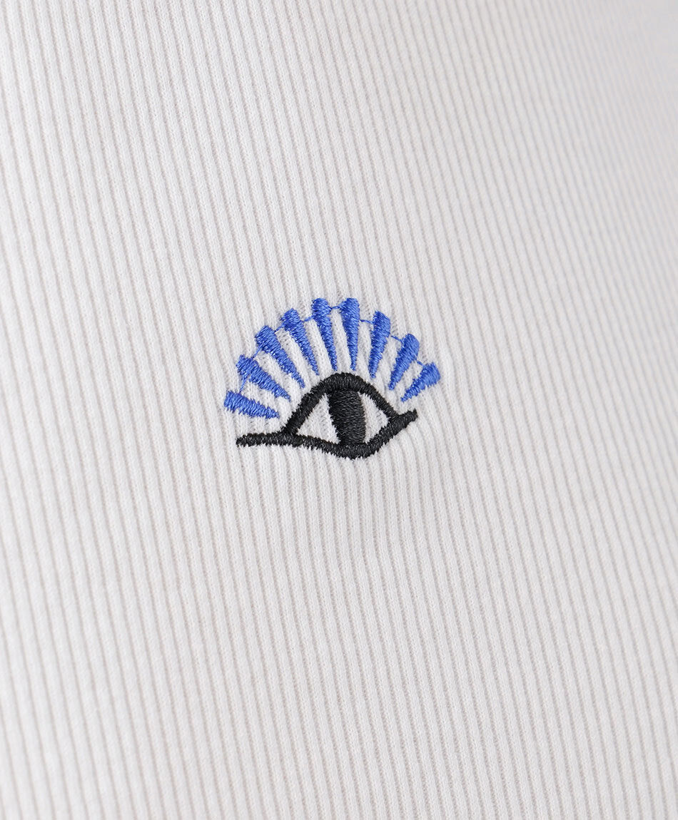 Polera mujer ojo bordado