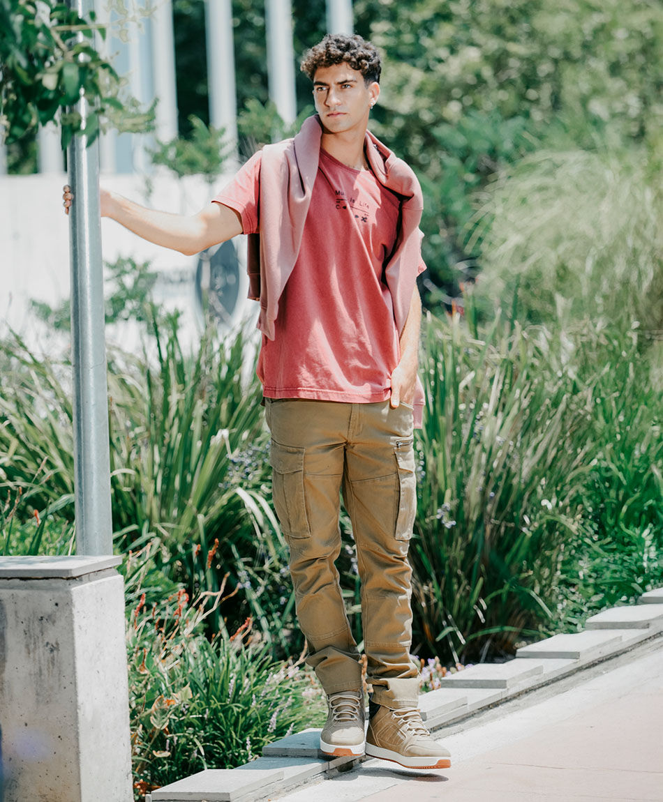 Jeans hombre cargo style