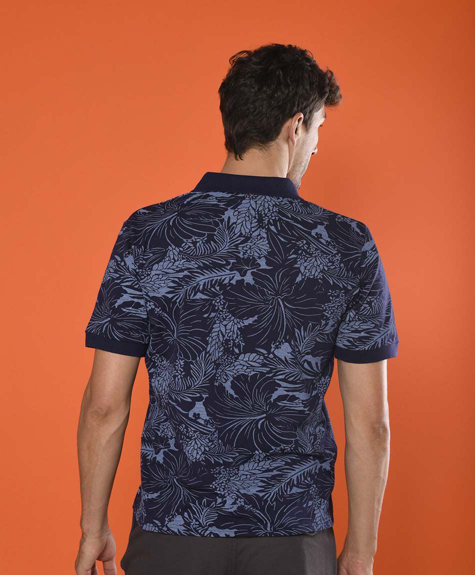 Polera manga corta cuello piqu&eacute;