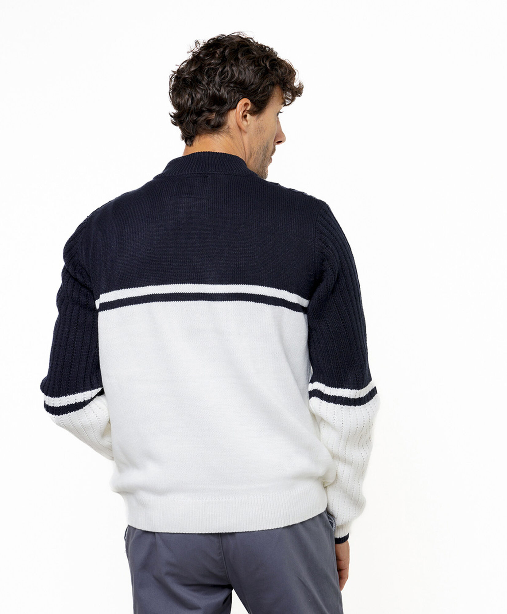 Sweater hombre beatle bicolor Sweater hombre beatle bicolor