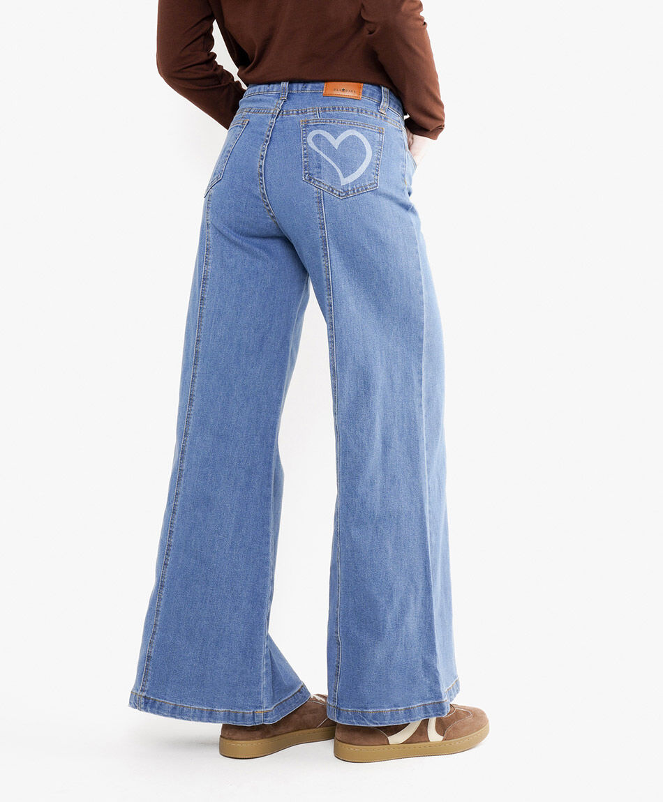Jeans mujer wide leg coraz&oacute;n tiro alto