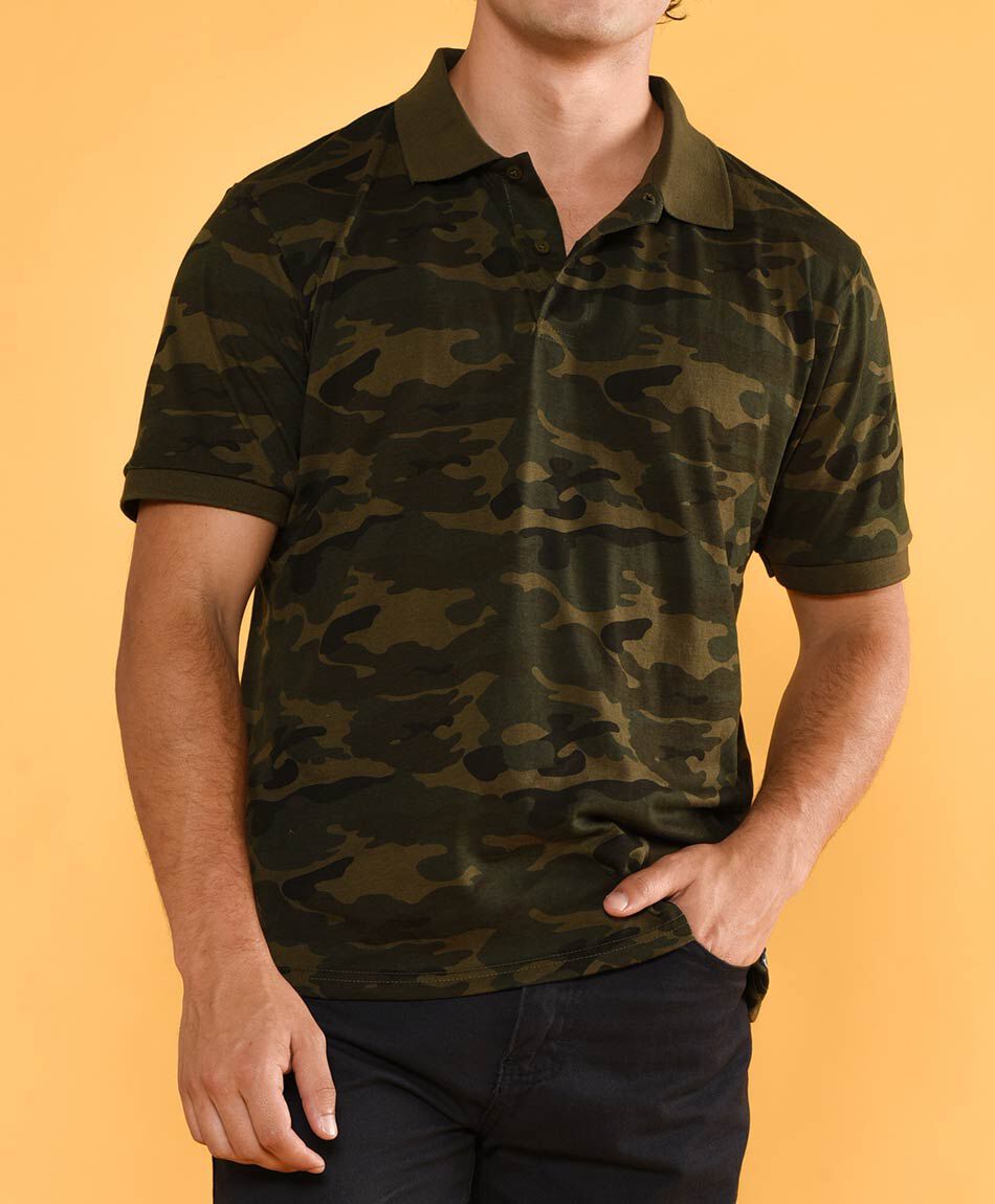 Polera manga corta cuello piqu&eacute;