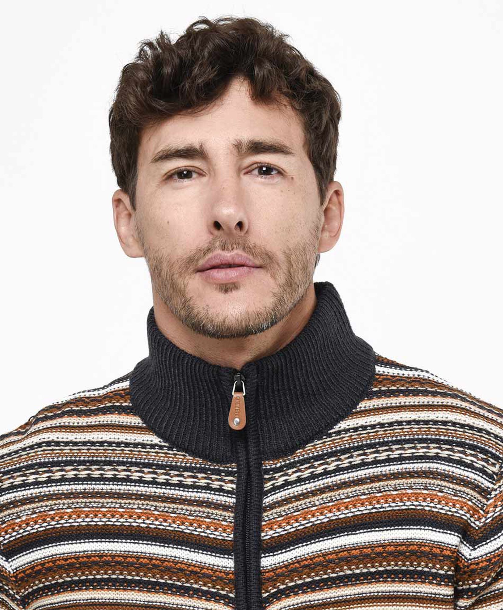 Sweater hombre colores líneas Sweater hombre colores líneas