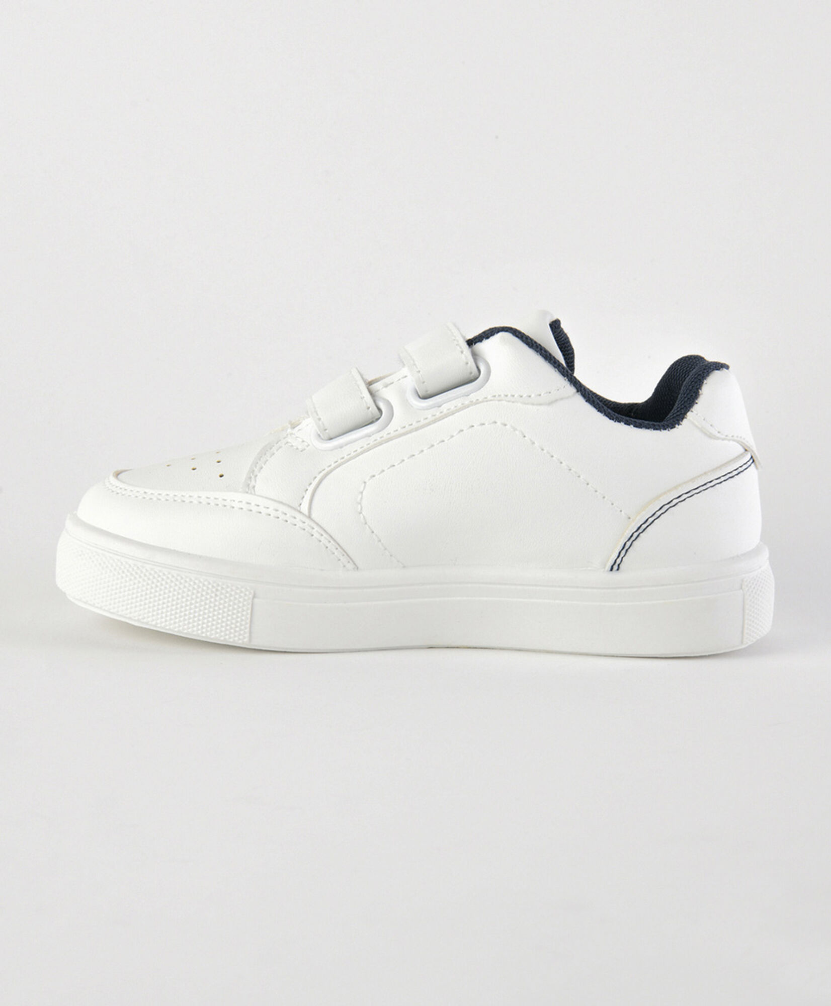 Zapatilla infantil (22 a 27) básica azul Zapatilla infantil (22 a 27) básica azul