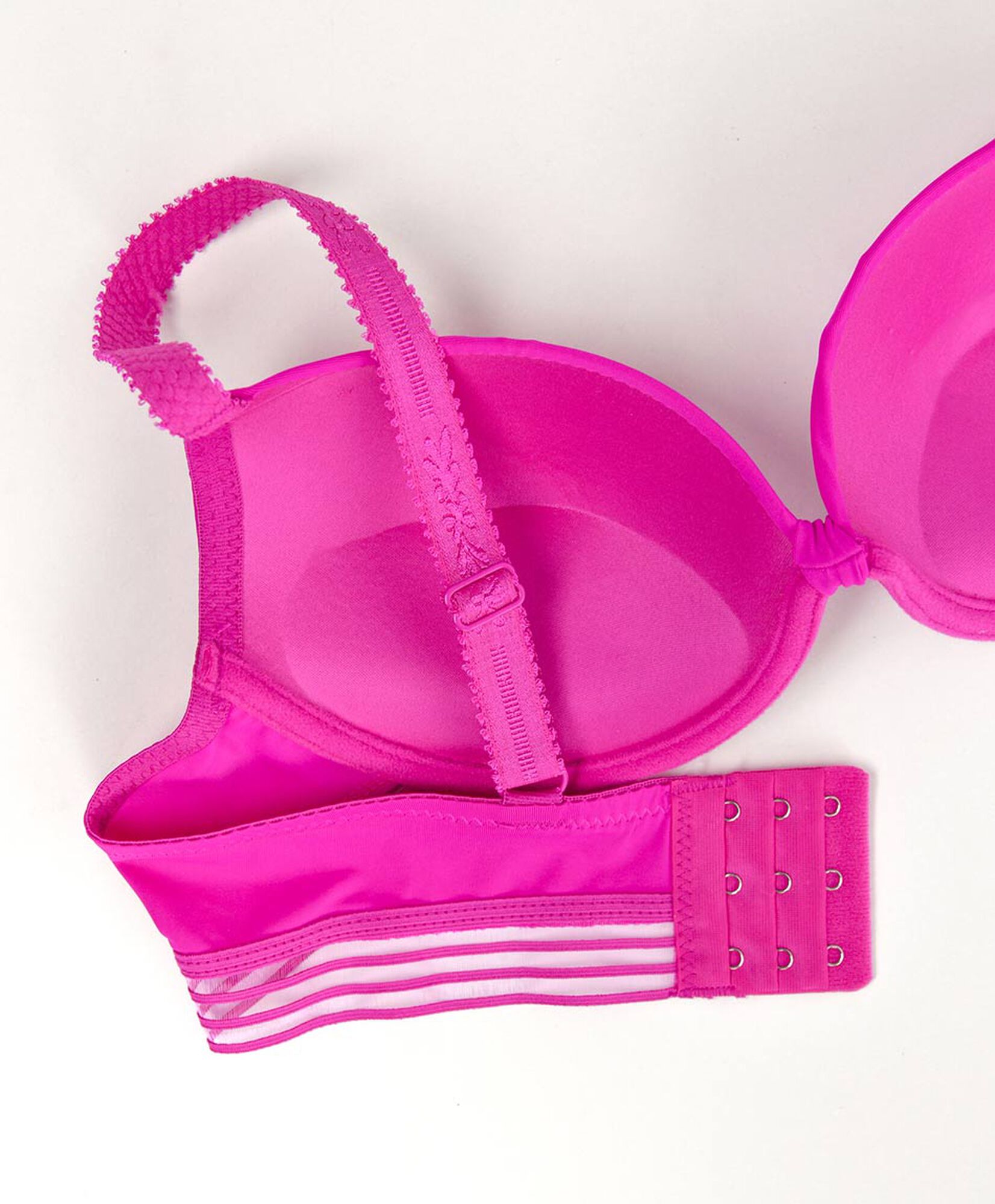 Sostén mujer nudo push up Sostén mujer nudo push up
