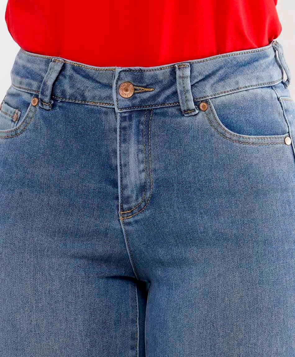 Jeans mujer basta ancha flare