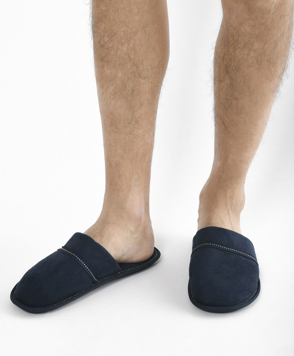 Pantufla hombre costura