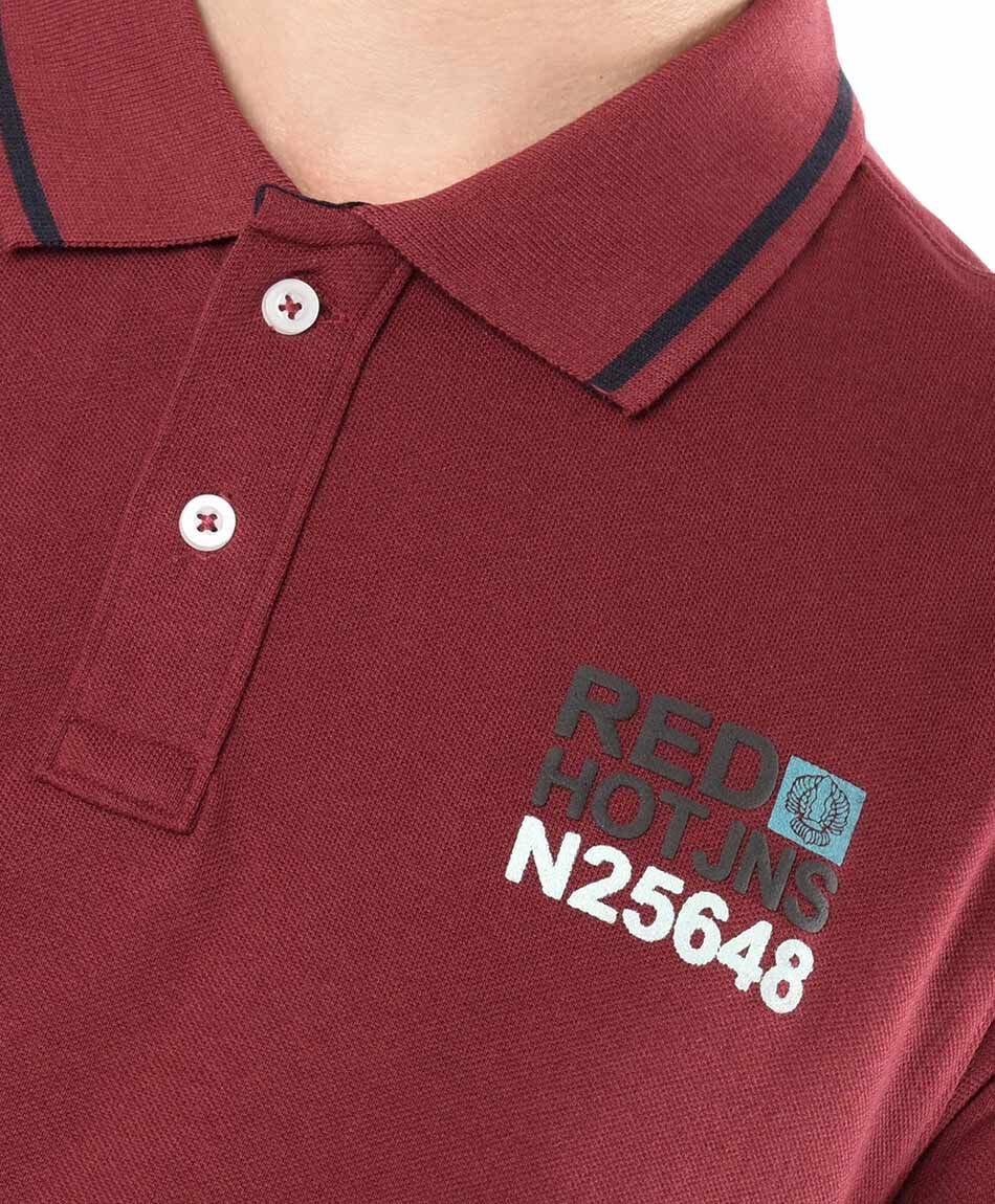 Polera hombre mini print cuello piqu&eacute; colores