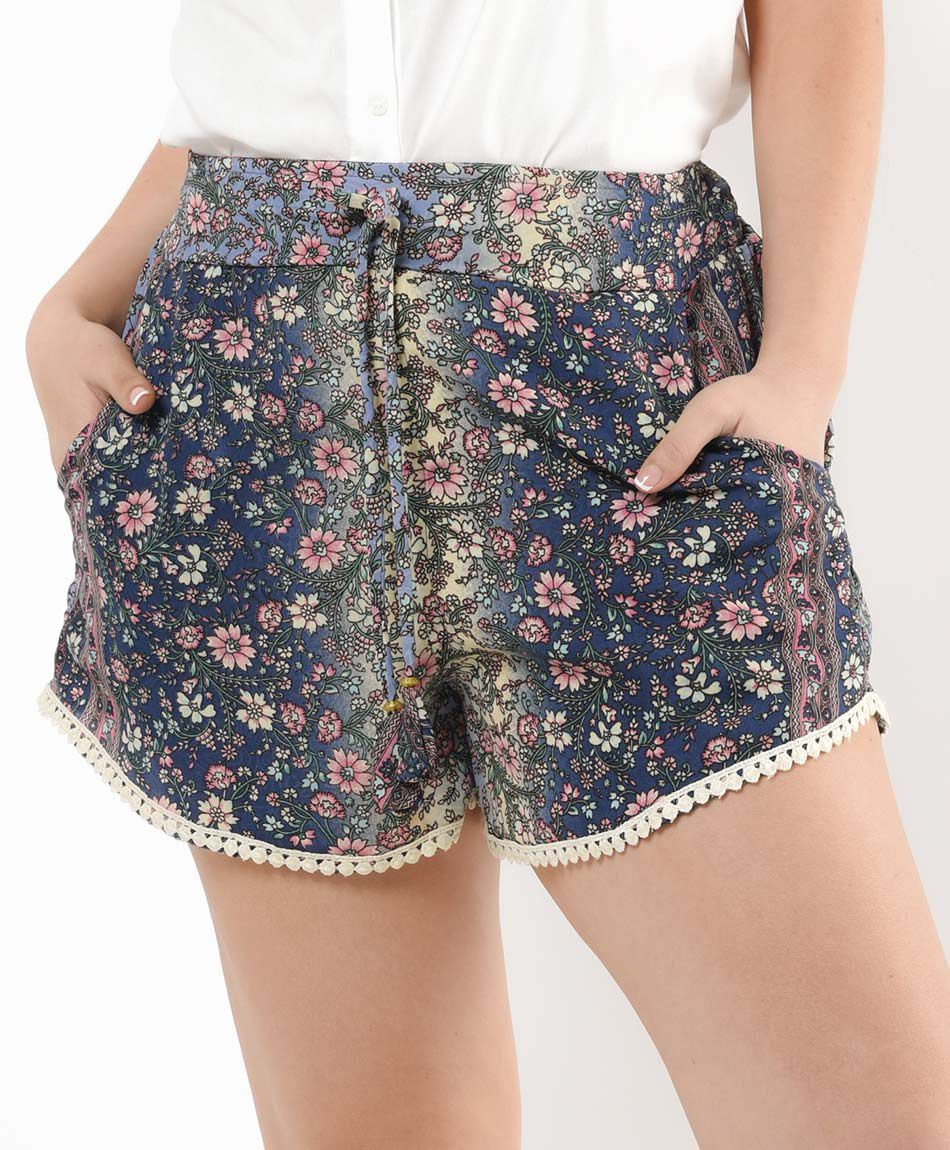 Short mujer estampado floreado