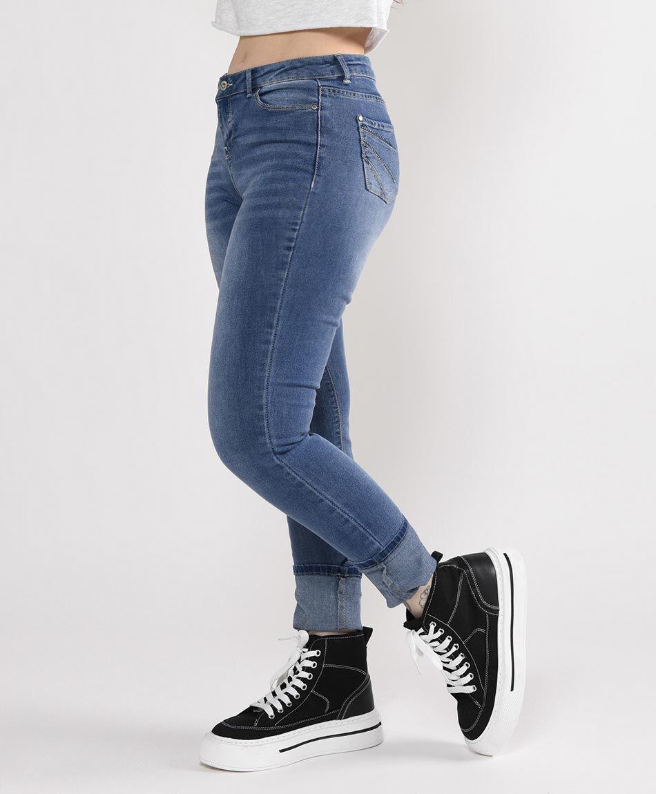 Jeans tiro alto skinny fit
