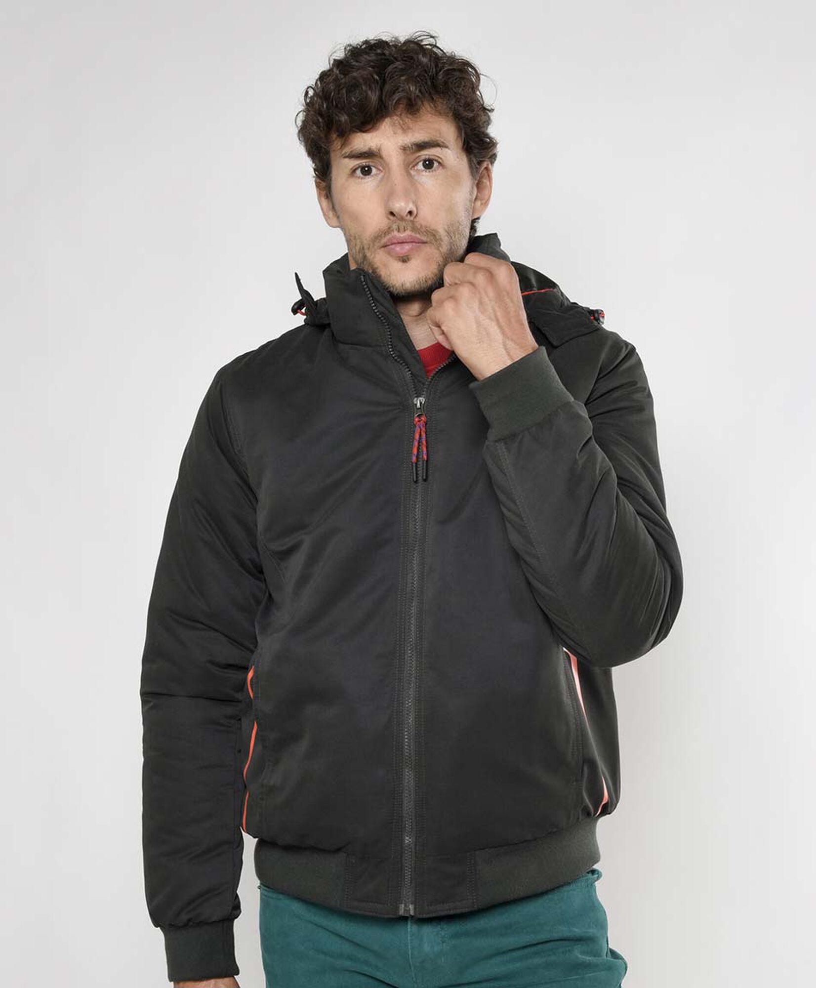 Parka hombre capucha extraíble Parka hombre capucha extraíble