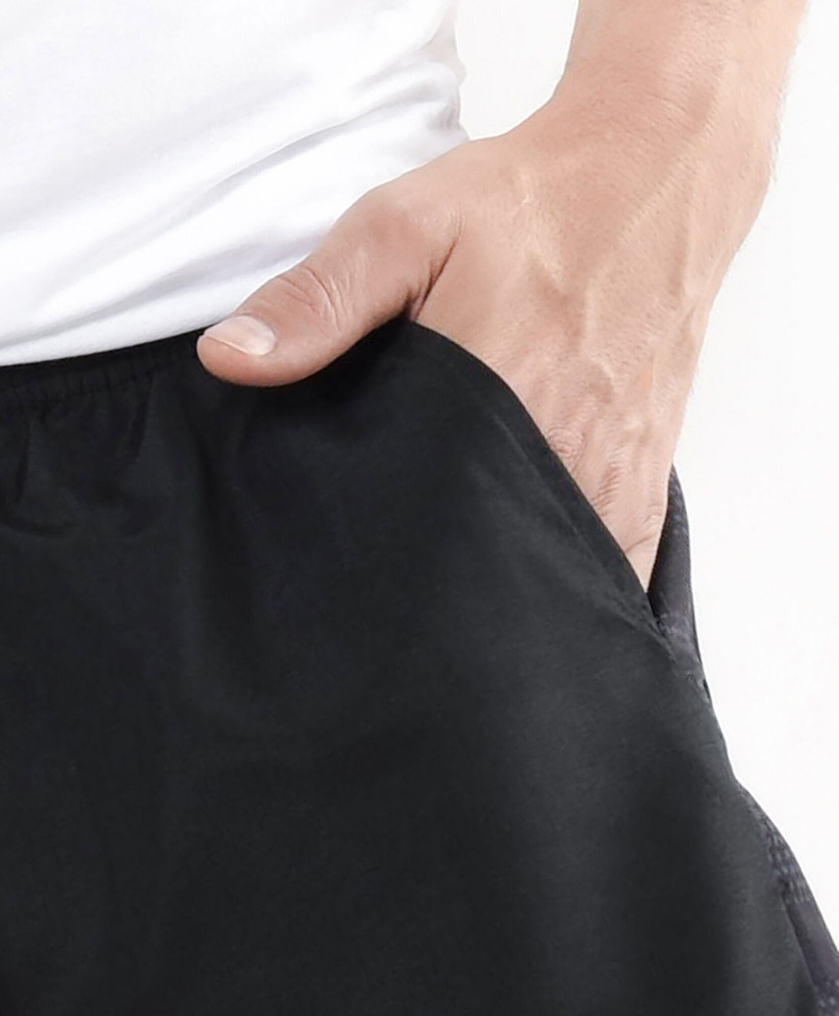 Short deportivo hombre liso negro Short deportivo hombre liso negro