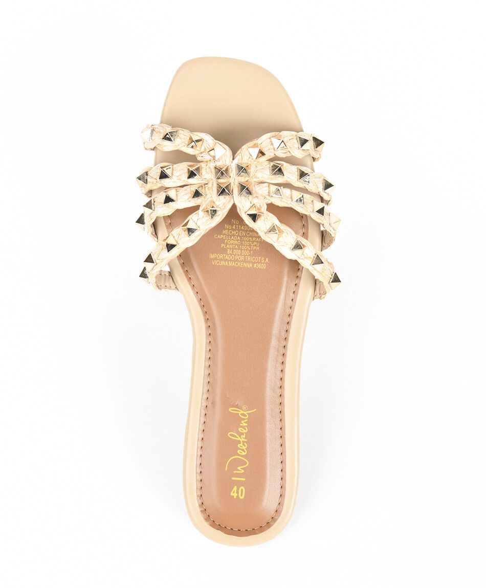 Sandalia mujer tachas