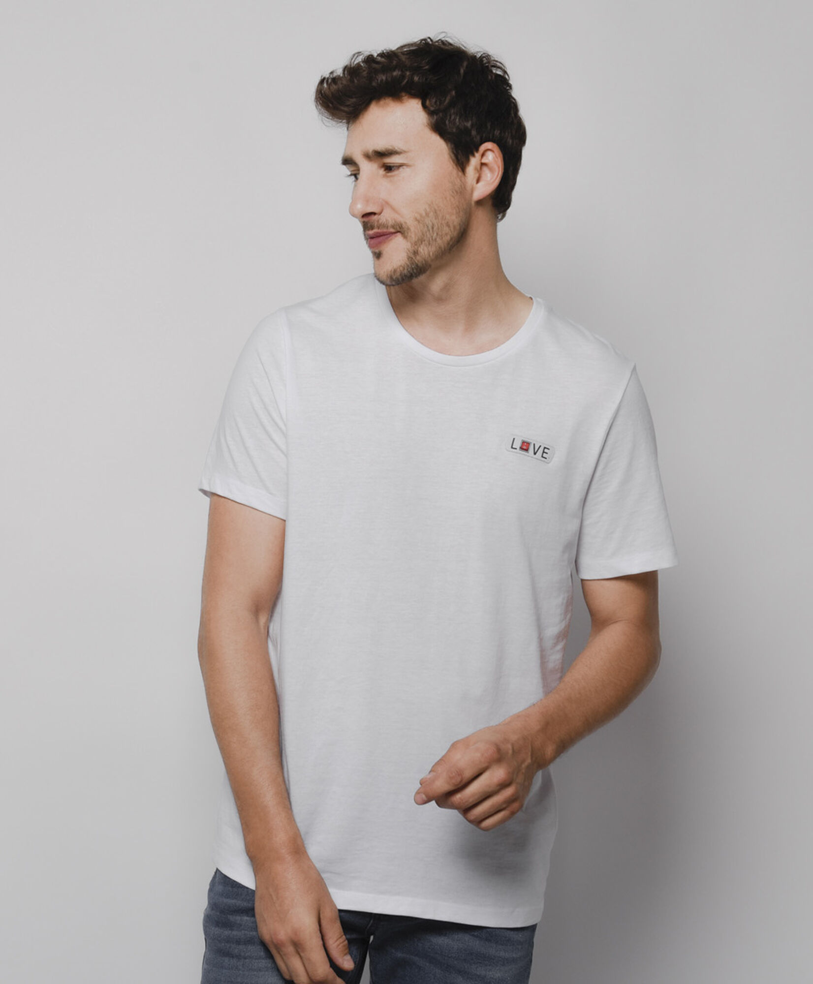 Polera hombre parche Polera hombre parche