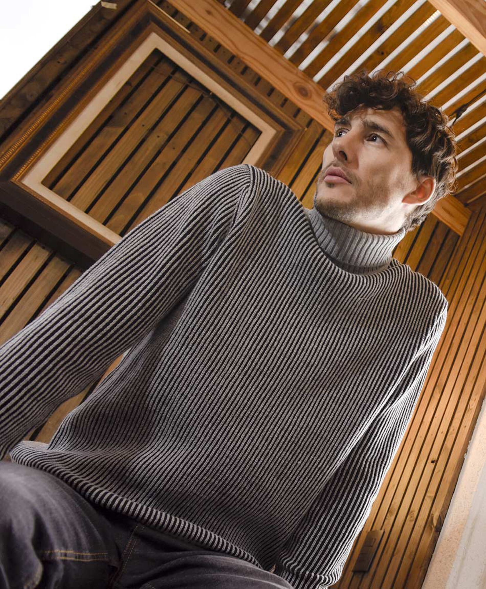Sweater hombre beatle bicolor Sweater hombre beatle bicolor