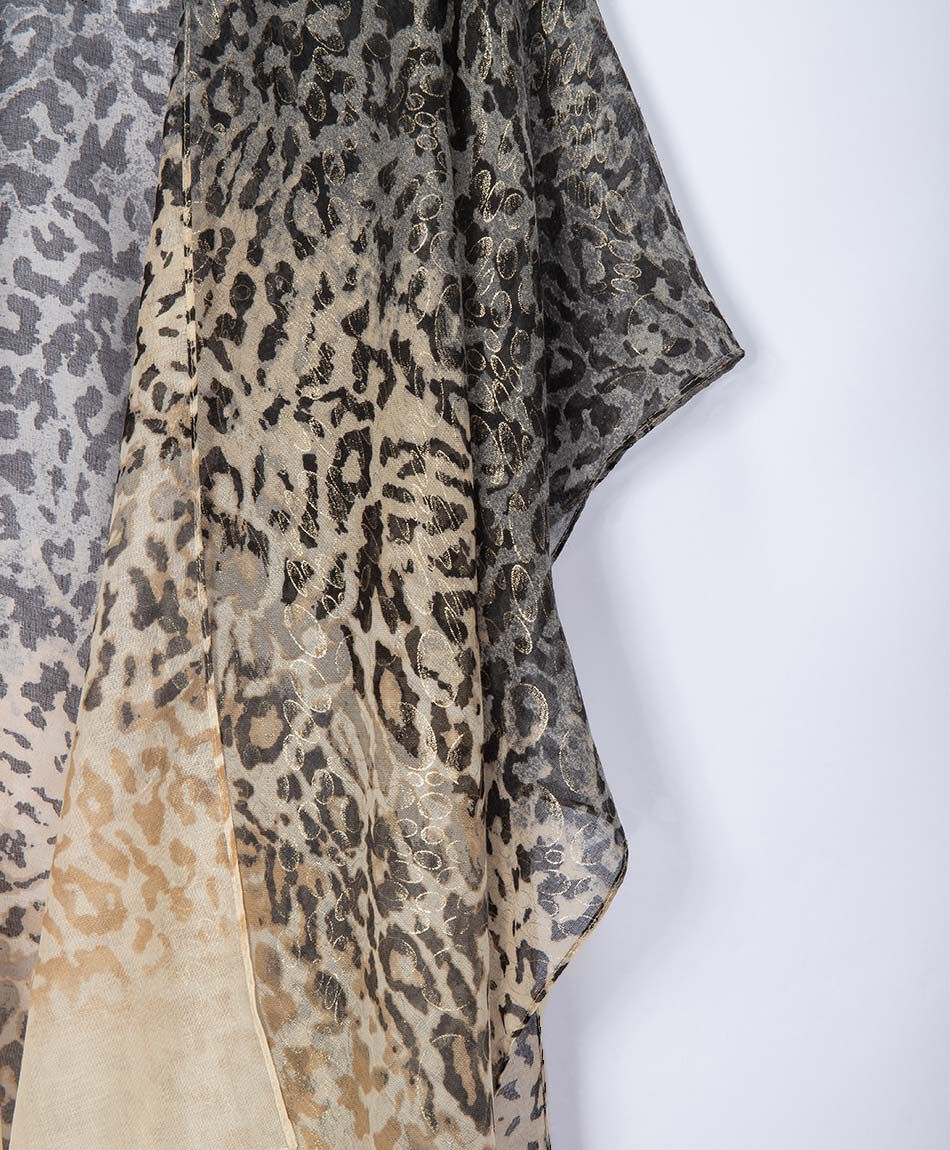 Pareo mujer animal print